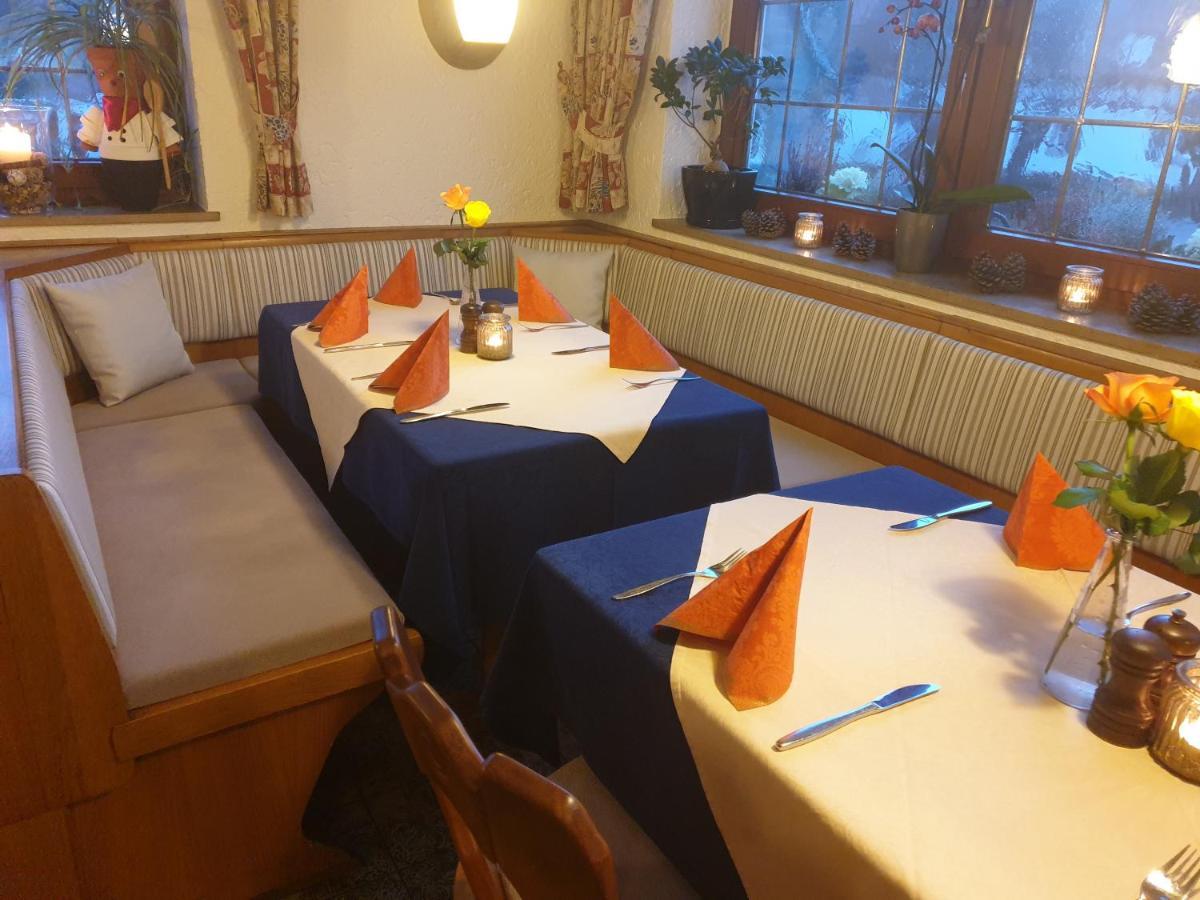 Hotel Gasthof Zum Schwan Steinsfeld Exterior photo